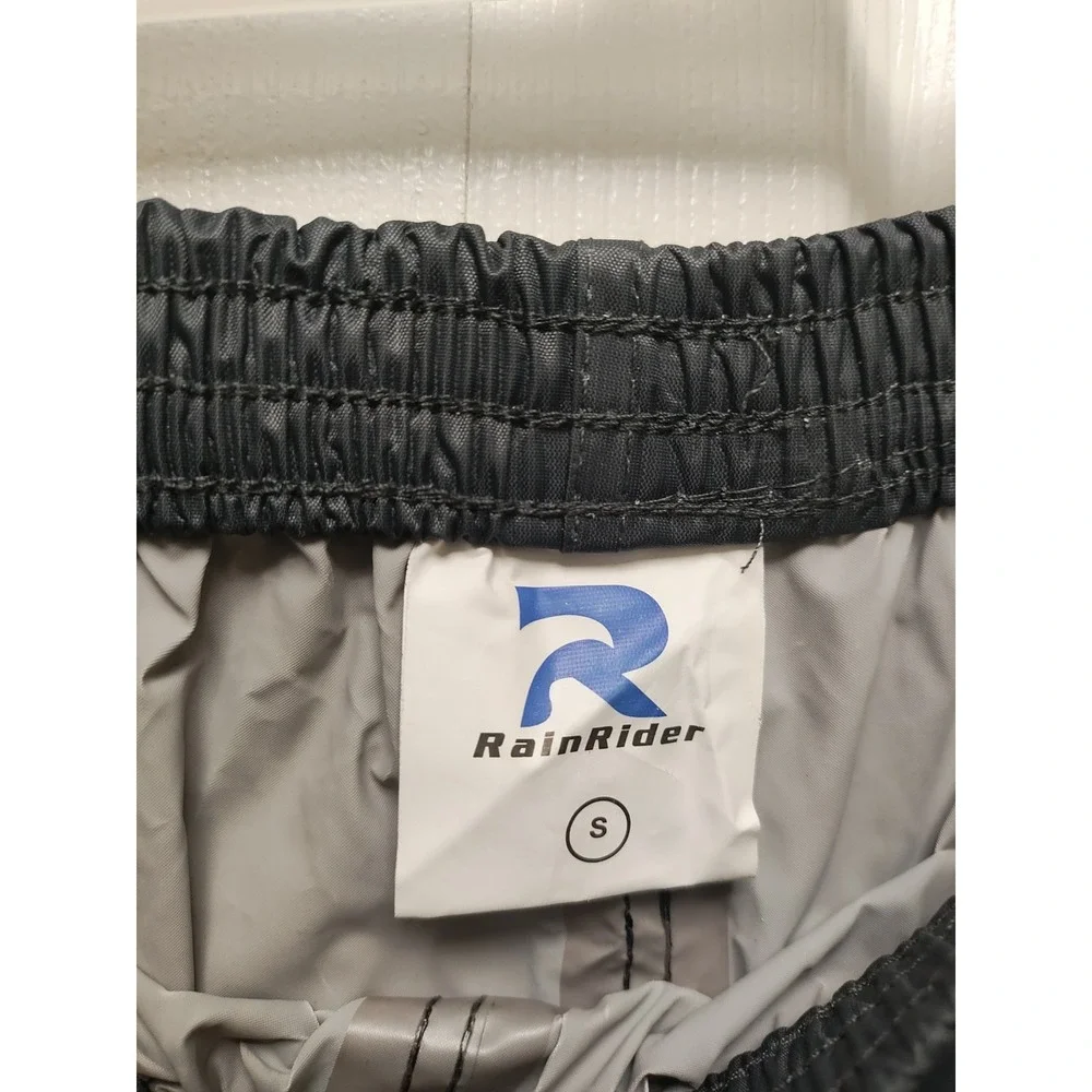 RainRider Pullup Dark Silver Protective Cover Slickers